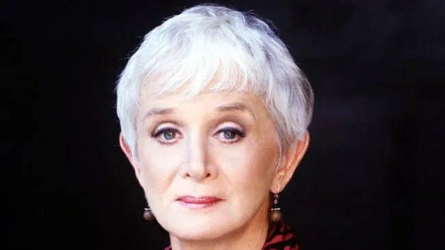 Oscar nominatsiyasiga ega aktrisa Barbara Barrie 95 yoshida vafot etdi