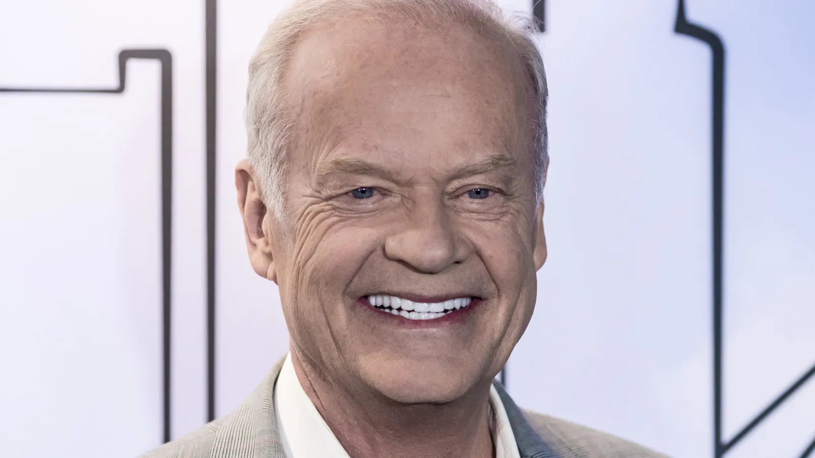 Kelsey Grammer NBC telekanaliga Pops tibbiy dramasi bilan qaytishi mumkin