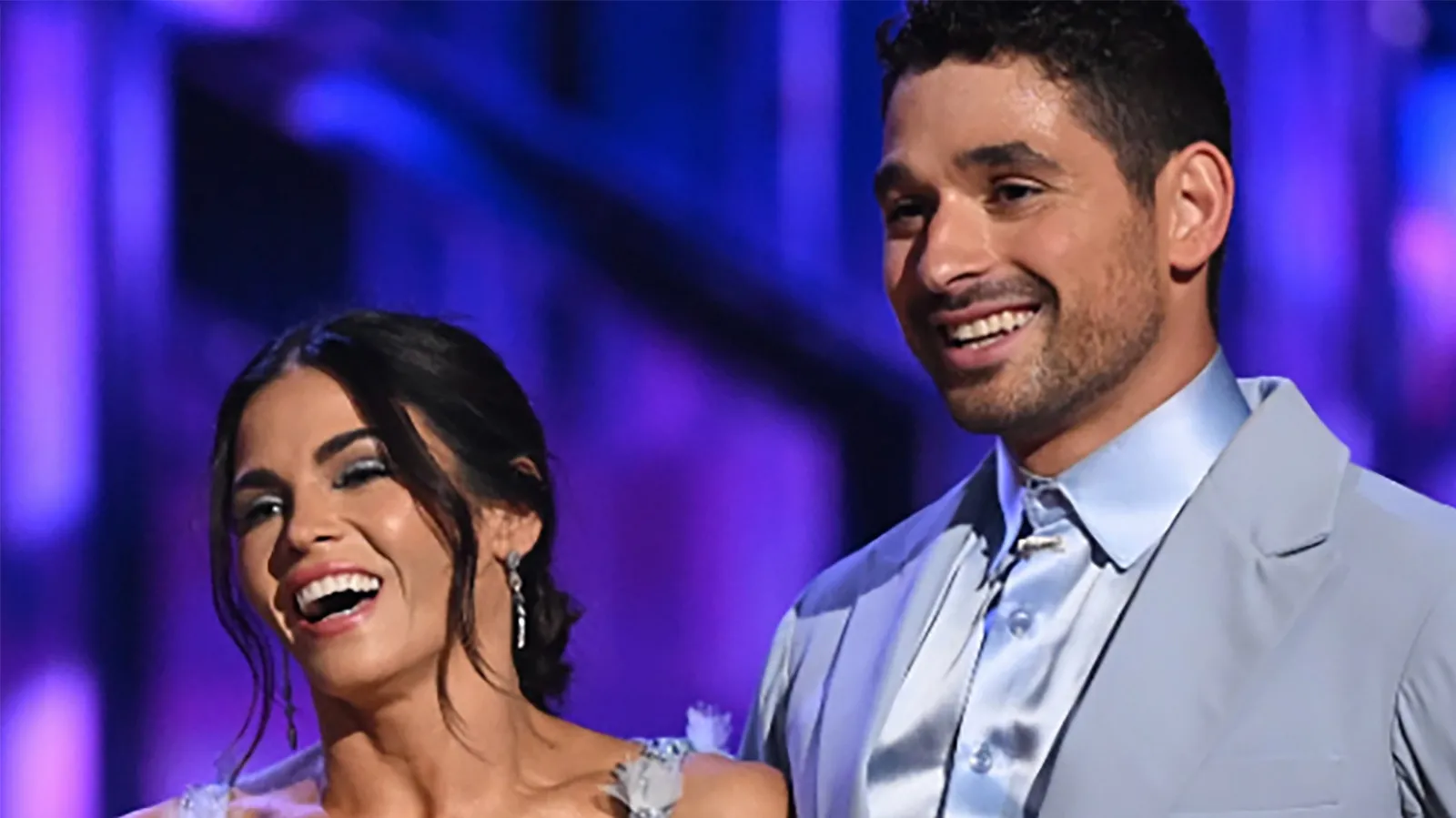 “Dancing With the Stars” shousi Val Chmerkovskiy atrofidagi mojaroni tilga olmadi